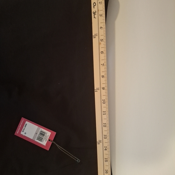 Vince Camuto Elegant Black Midi Skirt NWT - Picture 4 of 6